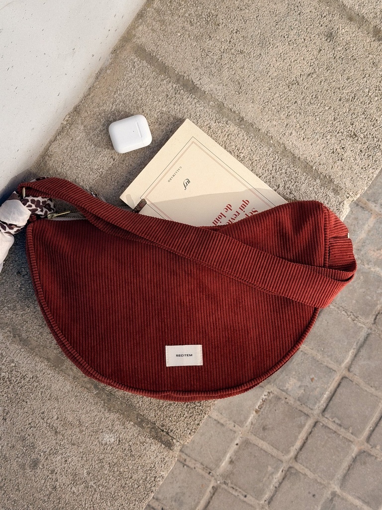 Sac maxi demi-lune uni Gisela