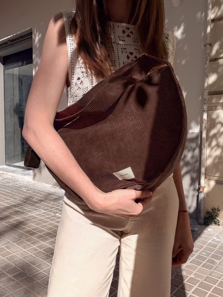 Sac maxi demi-lune uni Hugo