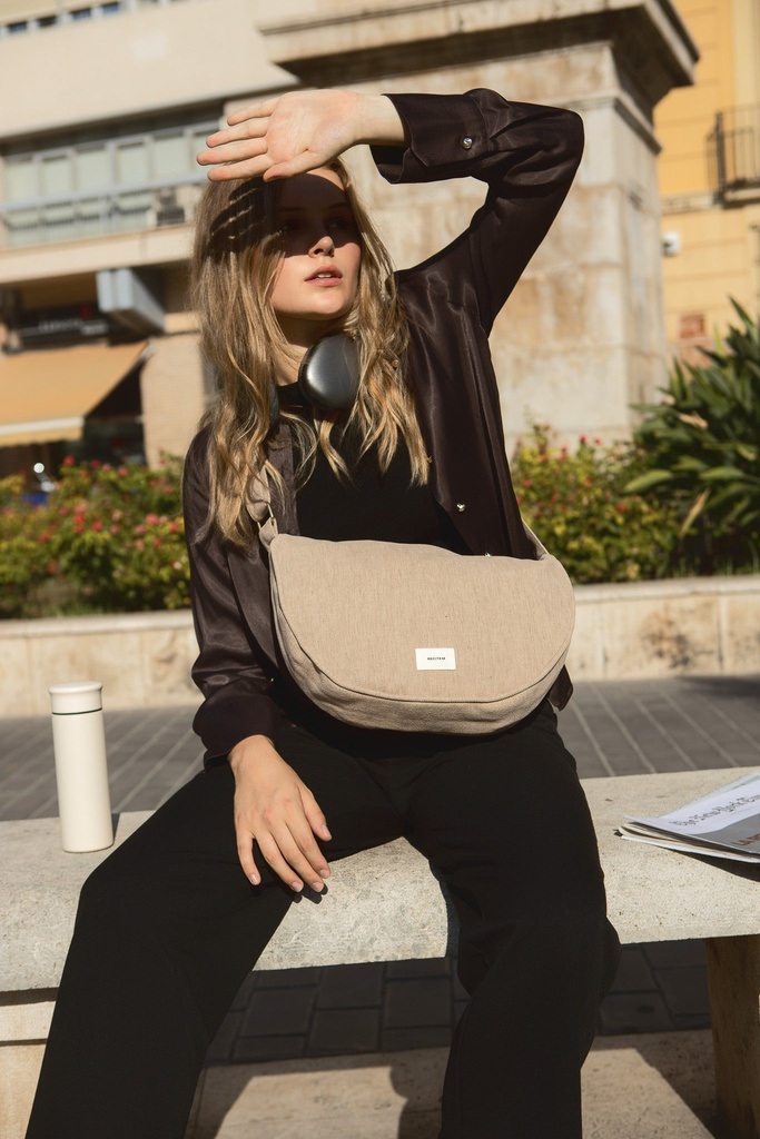 sac femme maxi demi lune beige