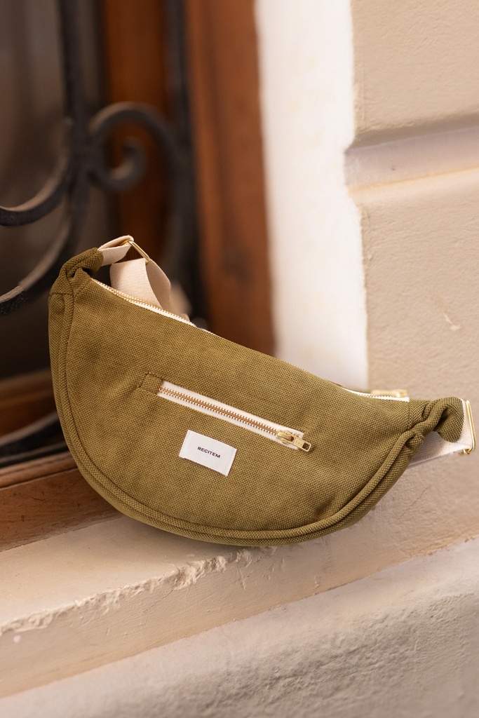 Half-moon bag Oscar