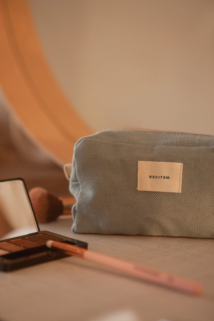 Trousse à maquillage Ismaël